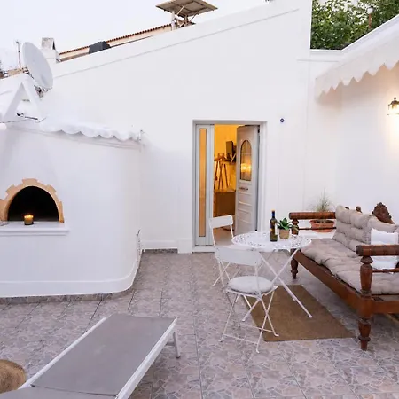 Emerald Courtyard House Holiday home *